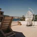 Rrapi Seaview Penthouse - By Eka Luxury Apartments
